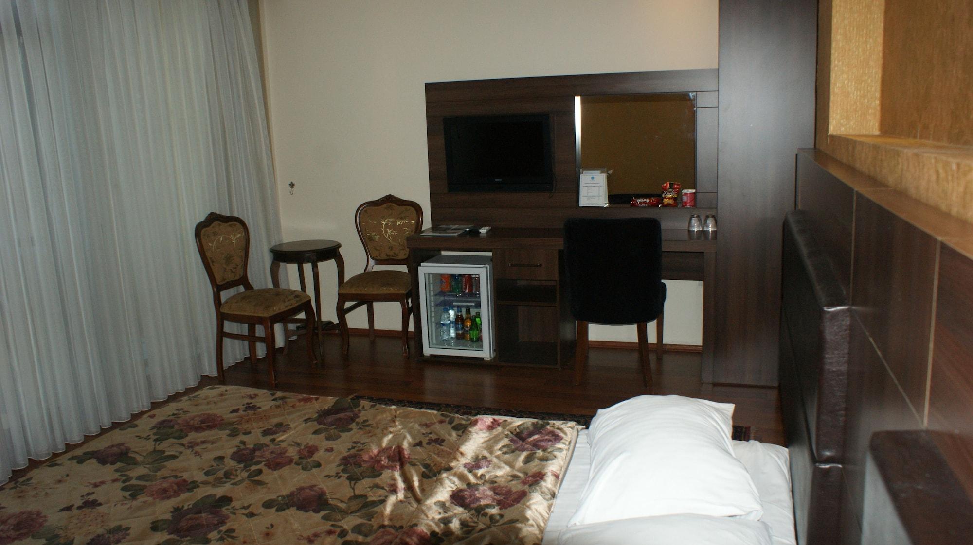 The Istanbul Hotel Dış mekan fotoğraf
