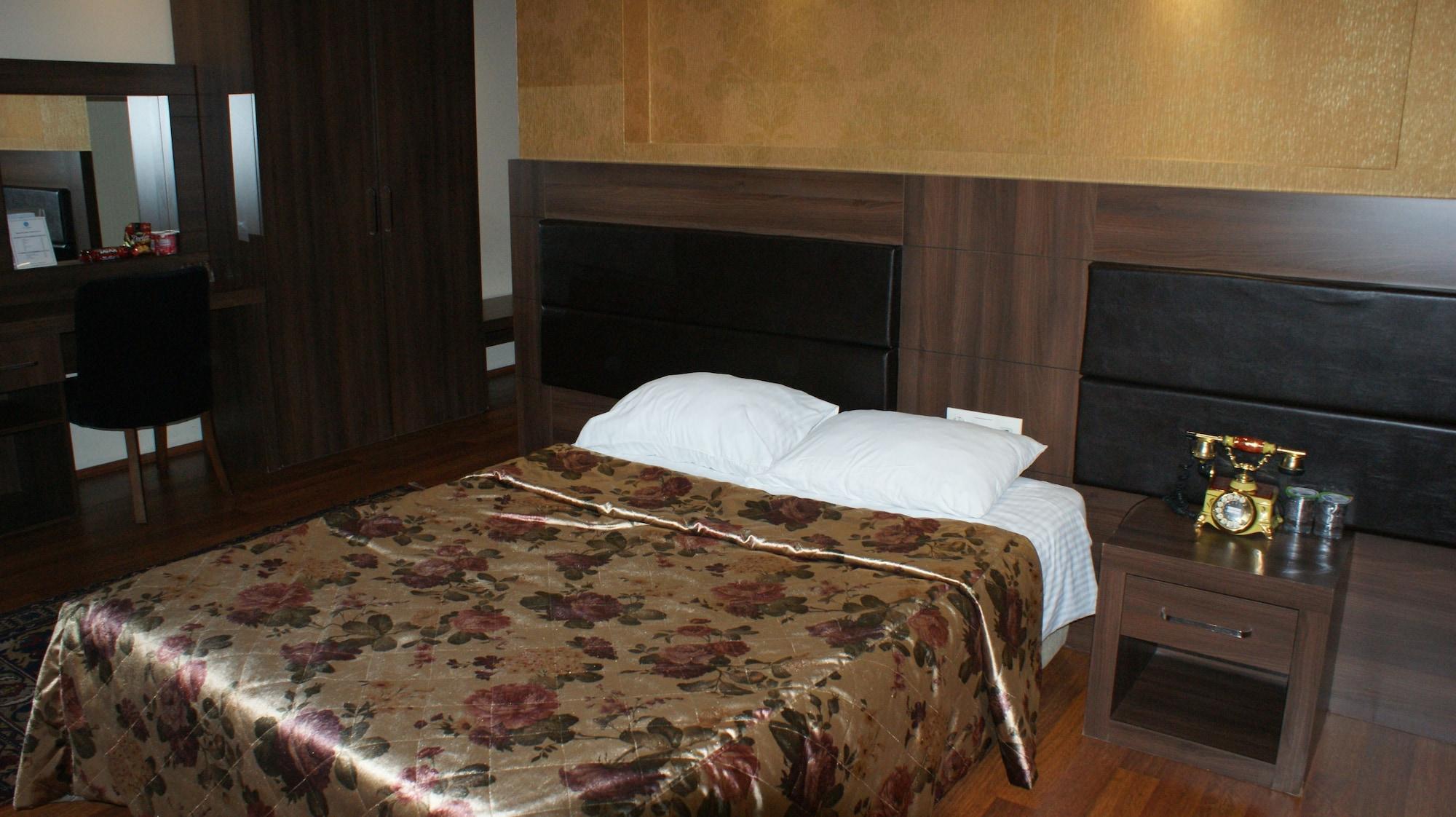 The Istanbul Hotel Dış mekan fotoğraf