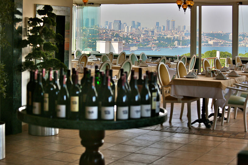 The Istanbul Hotel Dış mekan fotoğraf
