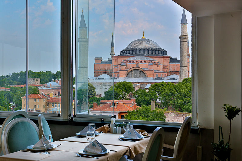The Istanbul Hotel Dış mekan fotoğraf