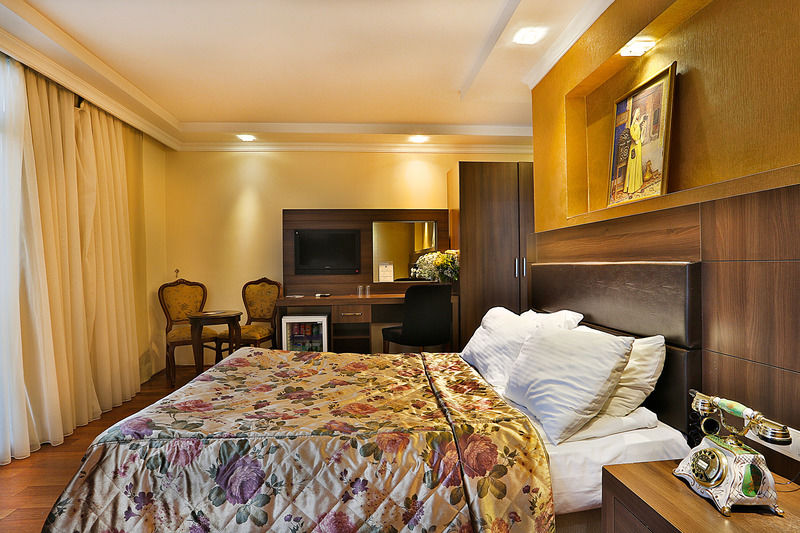 The Istanbul Hotel Dış mekan fotoğraf